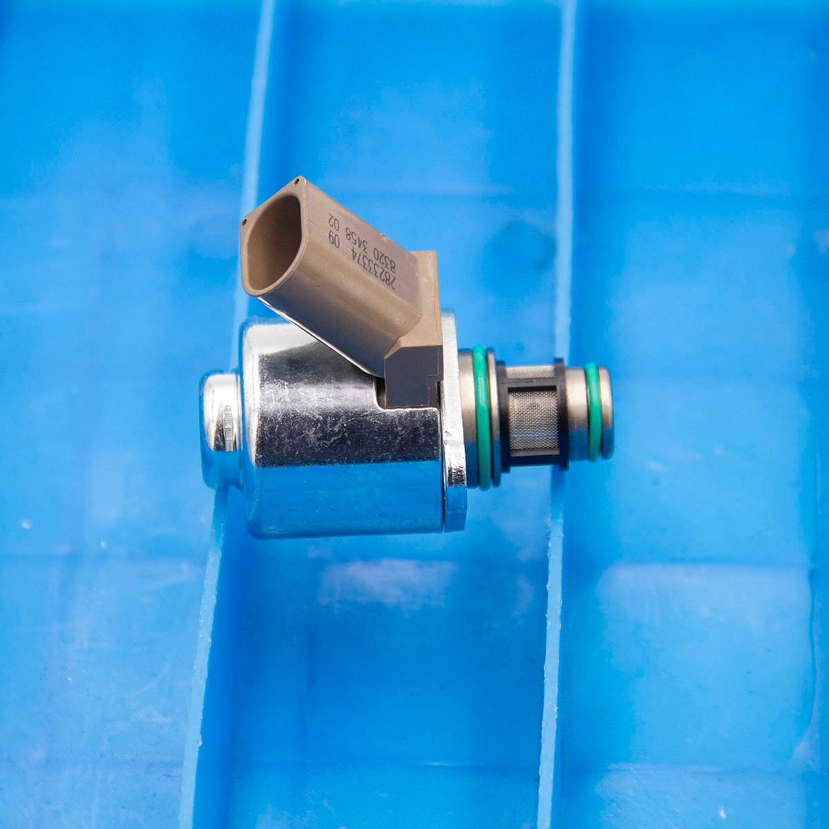 BK2Q9358AB Pressure Regulator Control Metering Valve